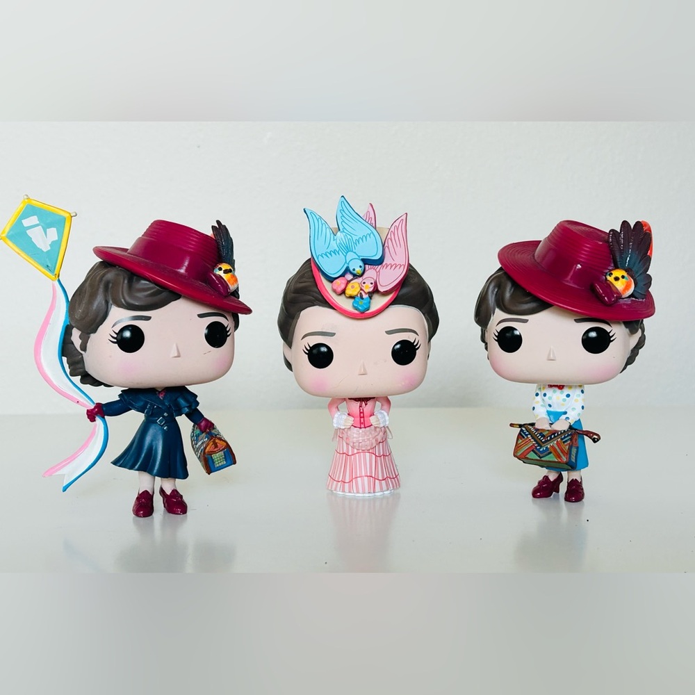 Funko pop Mary Poppins figures set of three Disney Spring
